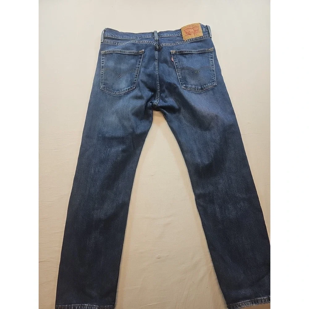 Levis 505 Jeans Mens 36x30 Blue Denim Straight Leg Medium Wash Classic Fit